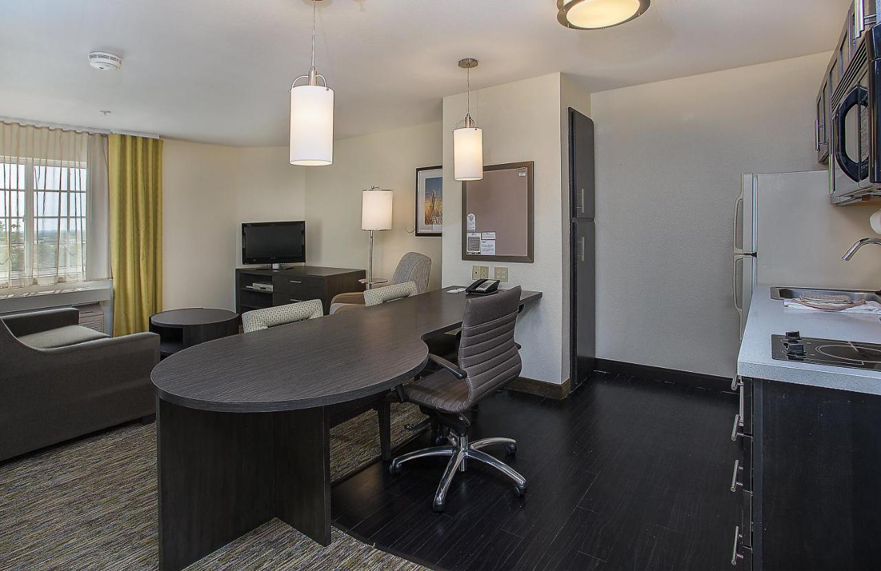 Candlewood Suites Louisville Airport By Ihg Exterior photo
