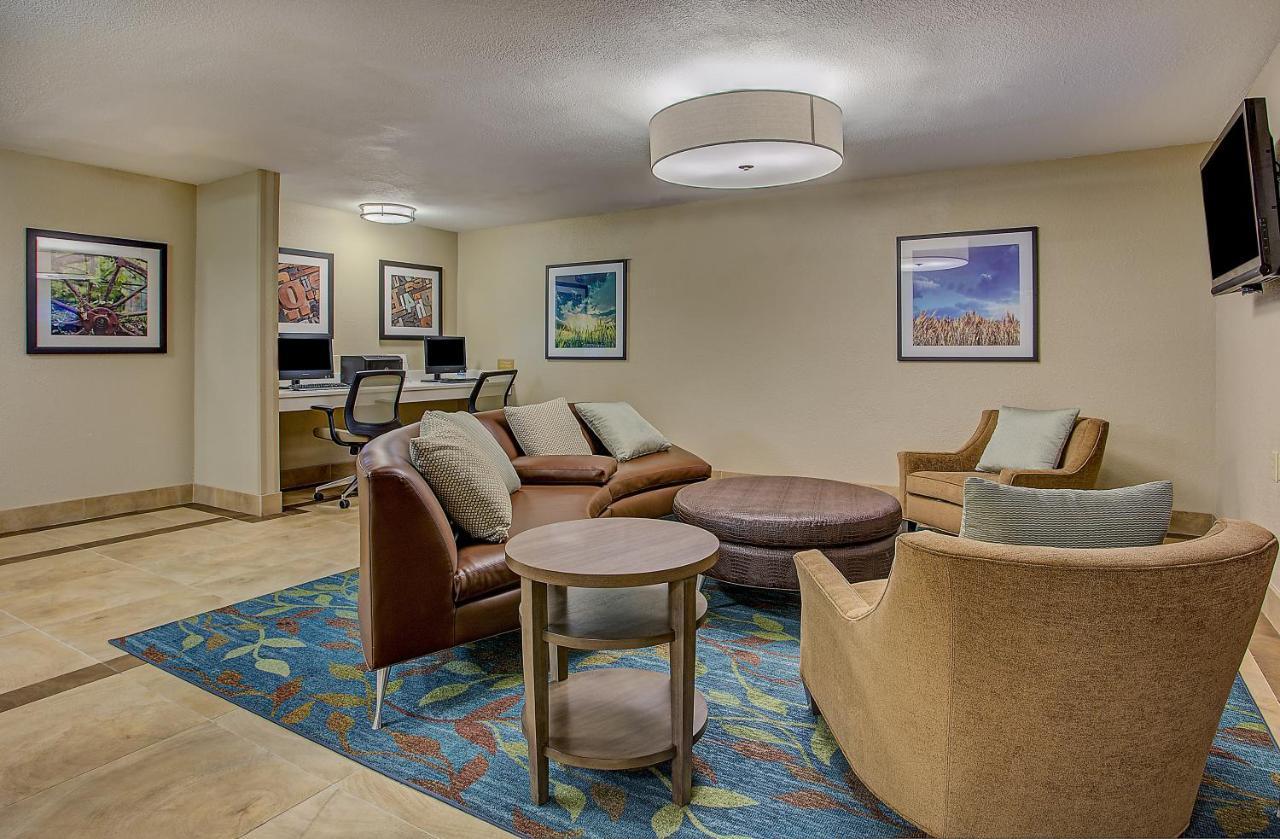 Candlewood Suites Louisville Airport By Ihg Exterior photo